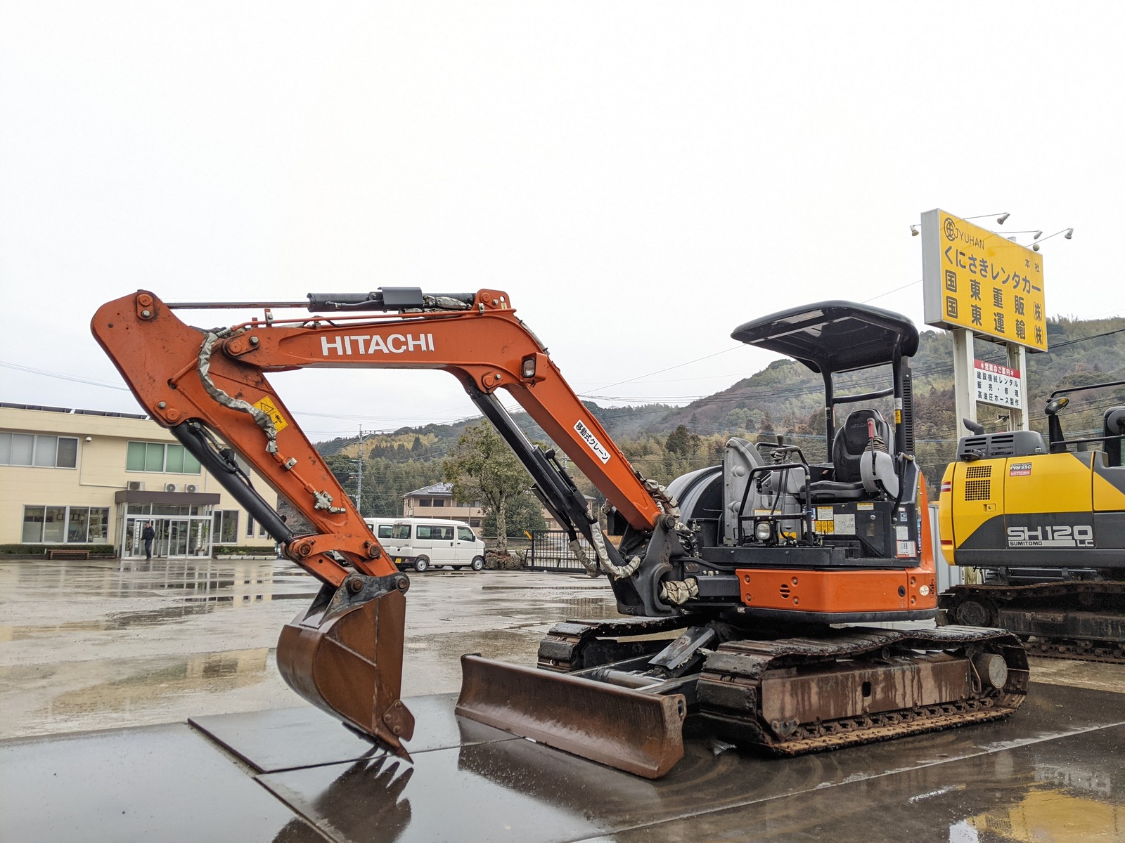 中古建設機械 中古 日立建機 HITACHI 油圧ショベル・バックホー ０．１立米以下 ZX40U-5B