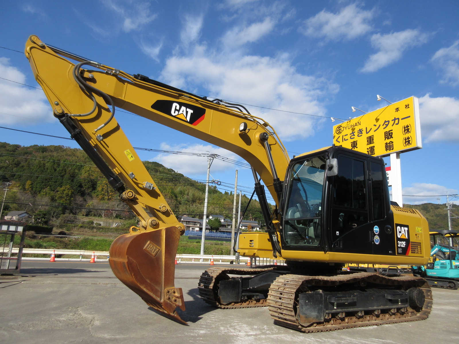 中古建設機械 中古 キャタピラー CAT 油圧ショベル・バックホー ０．４－０．５立米 312FGC