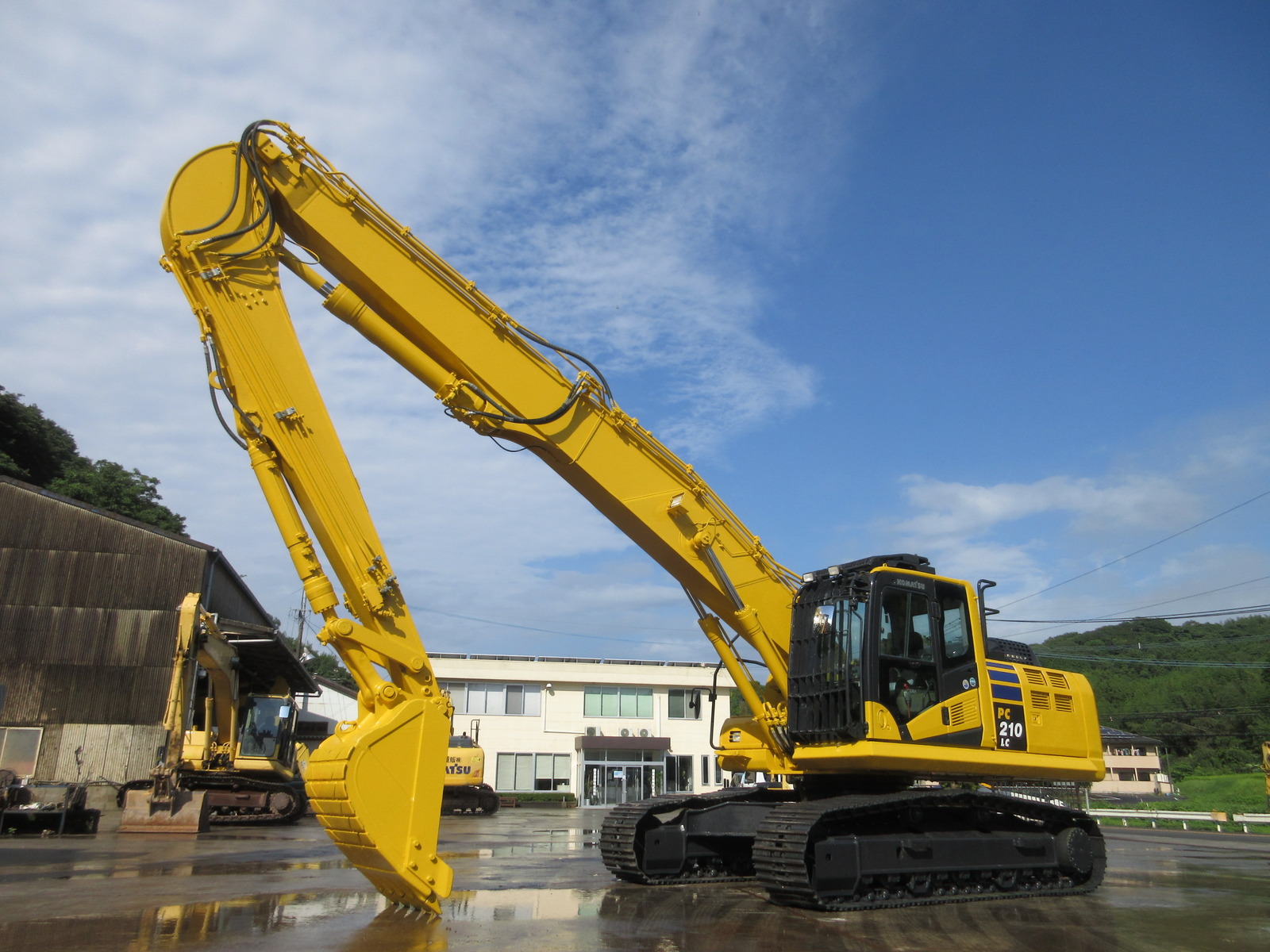 中古建設機械 中古 コマツ KOMATSU 解体機 ロングフロント・ハイリフト PC210LC-10