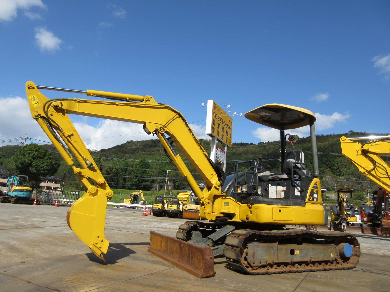 Used Construction Machine Used KOMATSU KOMATSU Excavator 0.2-0.3m3 PC40MR-3