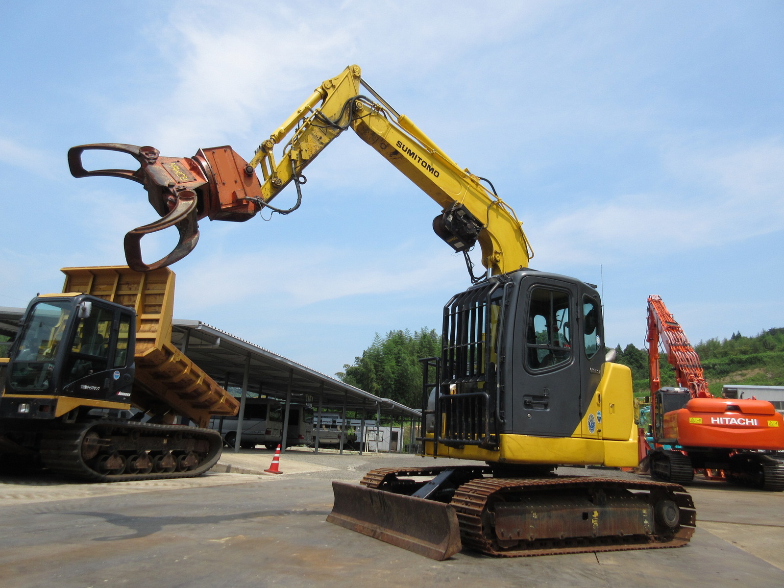 中古建設機械 中古 住友建機 SUMITOMO 林業機械 グラップル・ウインチ・排土板 SH75X-3B