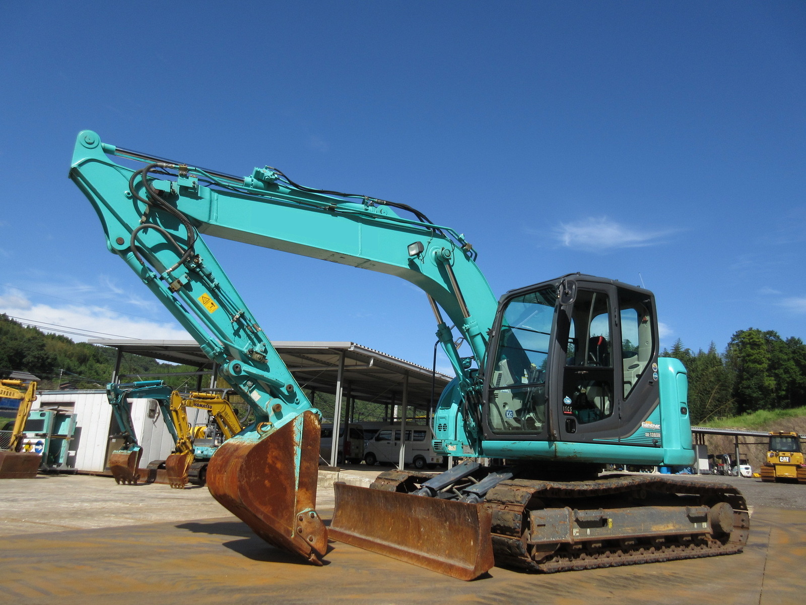 中古建設機械 中古 コベルコ建機 KOBELCO 油圧ショベル・バックホー ０．４－０．５立米 SK135SR-3