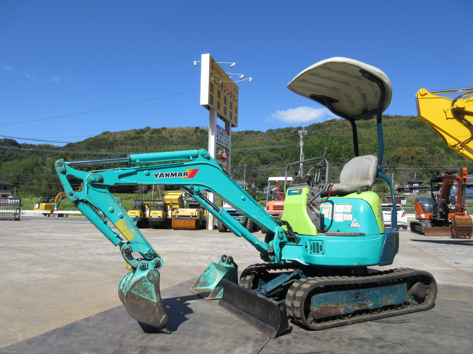 Used Construction Machine Used YANMAR YANMAR Excavator ~0.1m3 SV13