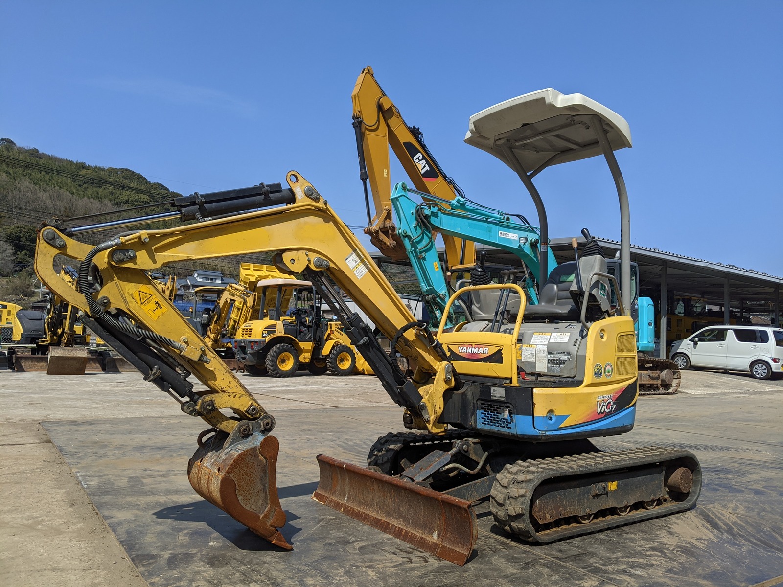 中古建設機械 中古 ヤンマーディーゼル YANMAR 油圧ショベル・バックホー ０．１立米以下 ViO17