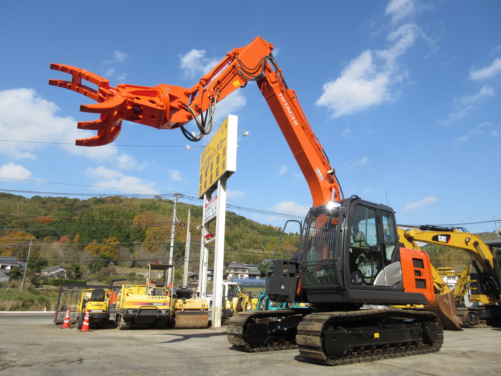 Used Construction Machine Used HITACHI HITACHI Material Handling / Recycling excavators Grapple ZX120-5B