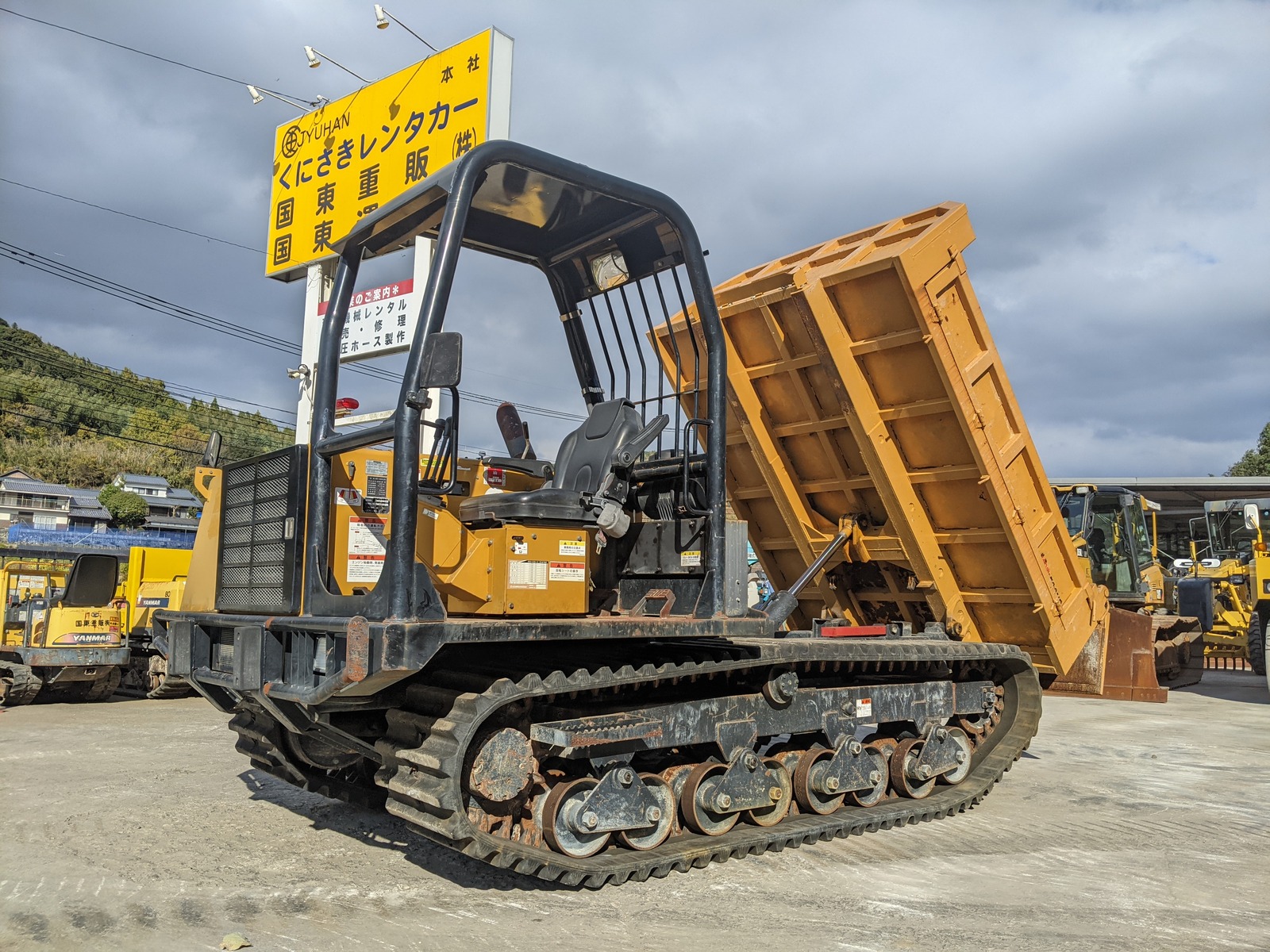 中古建設機械 中古 諸岡 MOROOKA クローラ・キャリア クローラダンプ MST-700VD