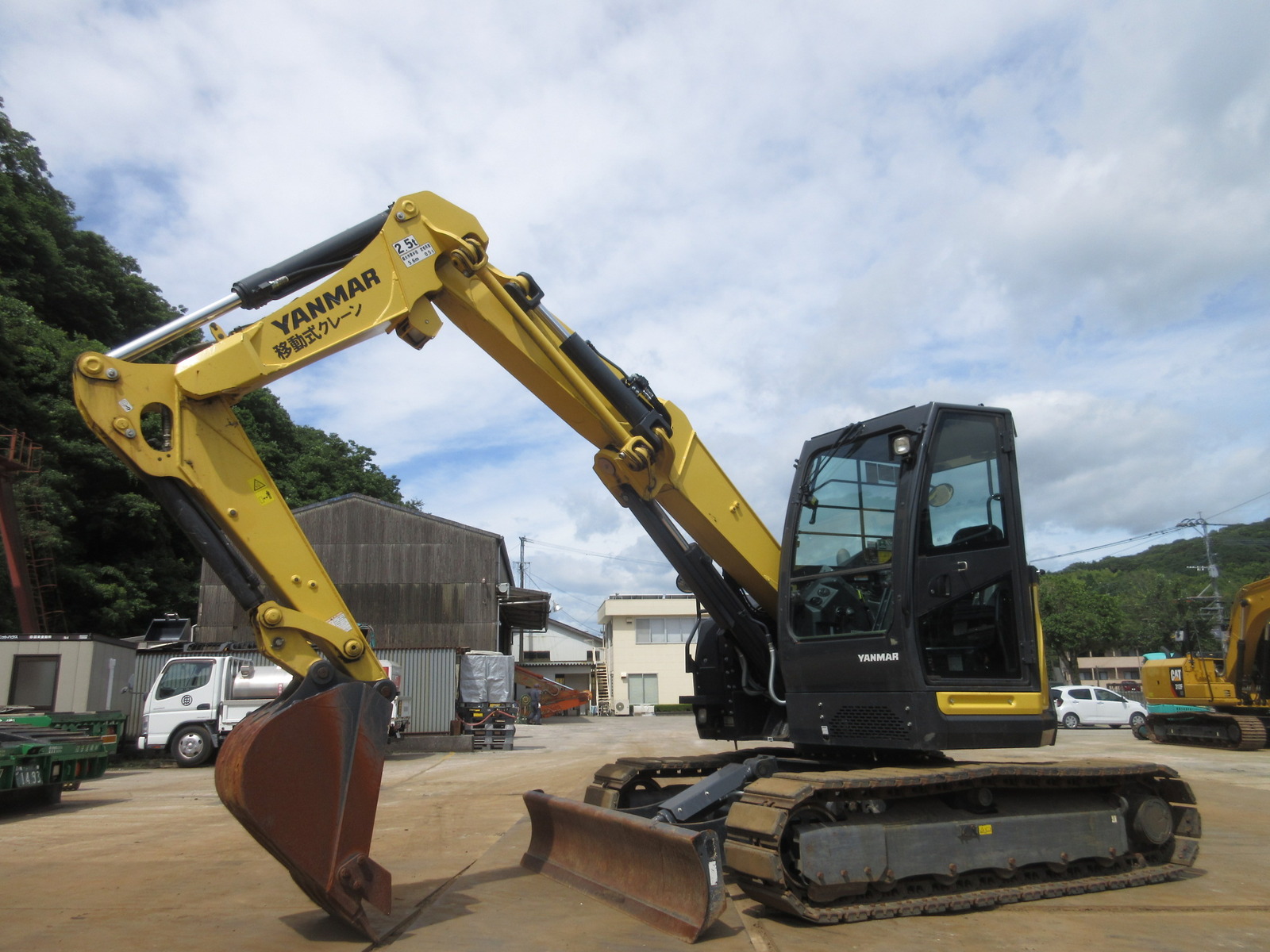 中古建設機械 中古 ヤンマーディーゼル 油圧ショベル・バックホー ０．２－０．３立米 B7-6A 写真