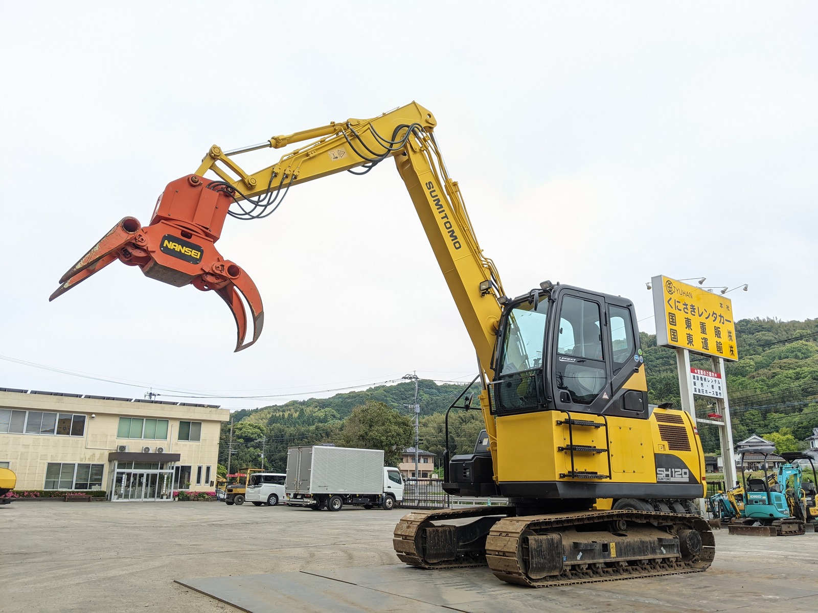 Used Construction Machine Used SUMITOMO SUMITOMO Forestry excavators Grapple / Winch / Blade SH120-7