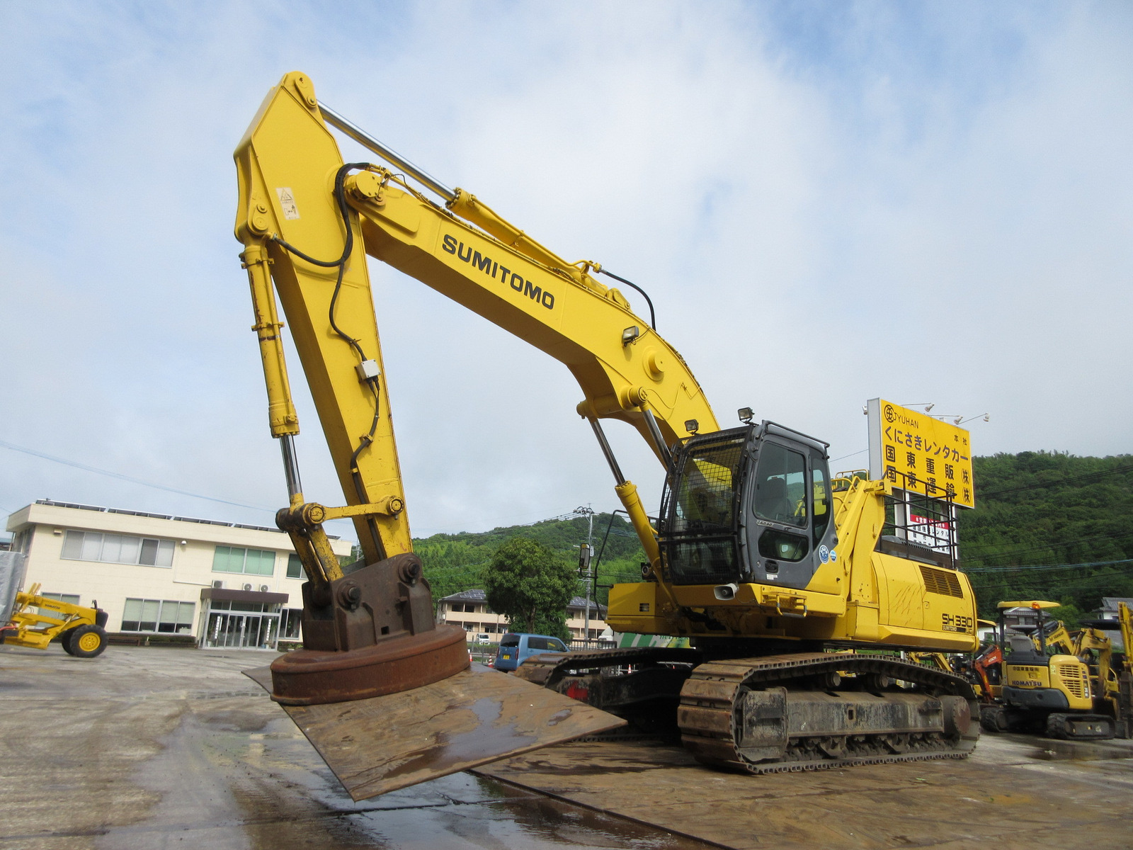 Used Construction Machine Used SUMITOMO SUMITOMO Material Handling / Recycling excavators Magnet SH330LC-3B