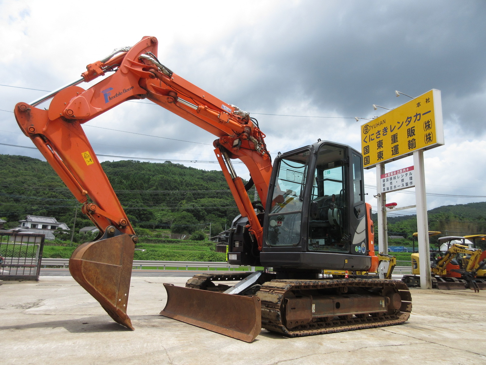 Used Construction Machine Used HITACHI HITACHI Excavator 0.2-0.3m3 ZX75UR-5B