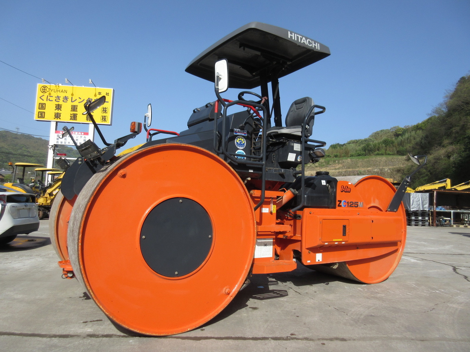 Used Construction Machine Used HITACHI HITACHI Roller Macadam rollers ZC125M-5