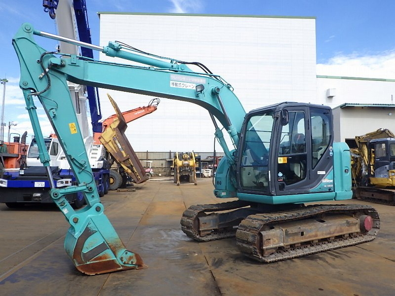 中古建設機械 中古 コベルコ建機 KOBELCO 油圧ショベル・バックホー ０．４－０．５立米 SK135SR-3