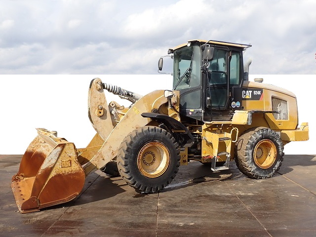 中古建設機械 中古 キャタピラー CAT ホイール・ローダ １．０立米以上 924K