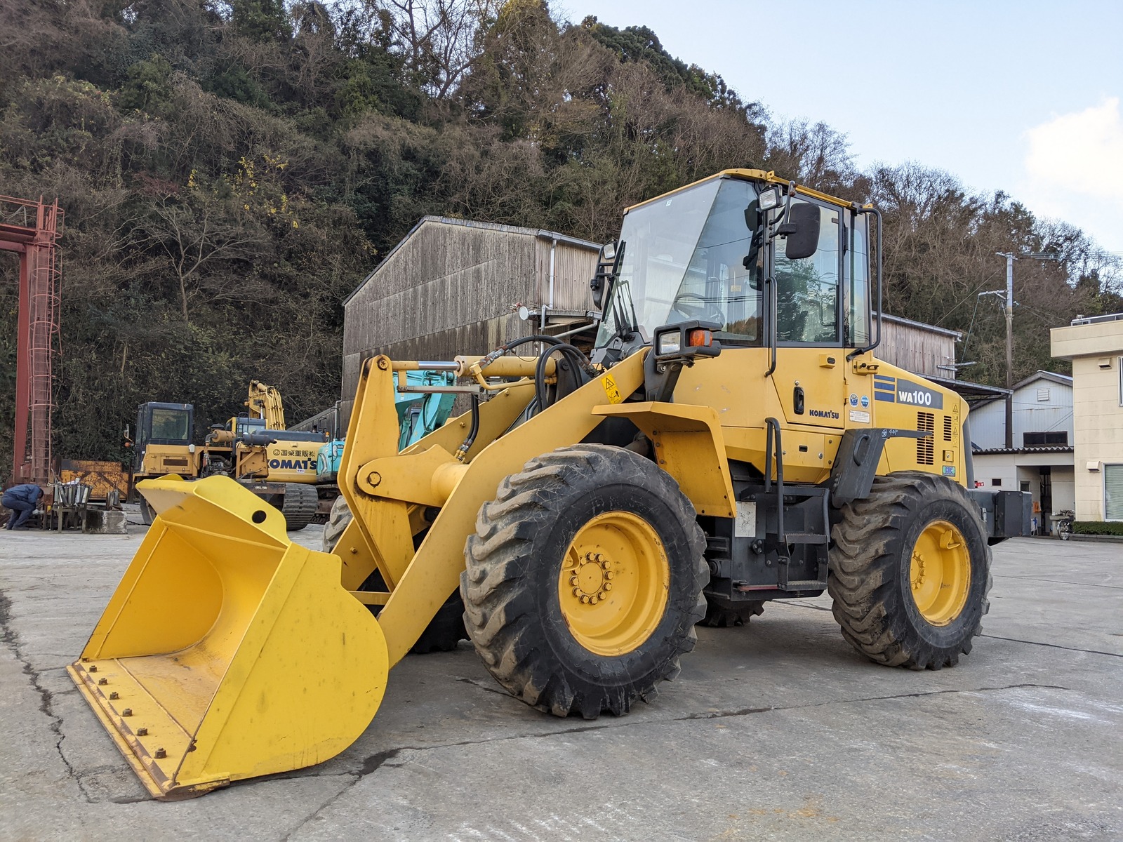 中古建設機械 中古 コマツ KOMATSU ホイール・ローダ １．０立米以上 WA100-6