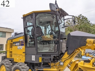 中古建設機械 中古 コマツ KOMATSU モーターグレーダー アーティキュレート式 GD405-7