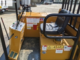 中古建設機械 中古 諸岡 MOROOKA クローラ・キャリア クルクルキャリア・全旋回キャリアダンプ MST-200VDR