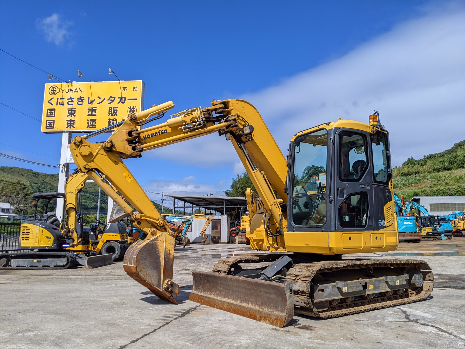 中古建設機械 中古 コマツ 油圧ショベル・バックホー ０．２－０．３立米 PC78UU-10 写真