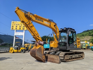 中古建設機械 中古 加藤製作所 油圧ショベル・バックホー ０．４－０．５立米 HD514MR-7 写真