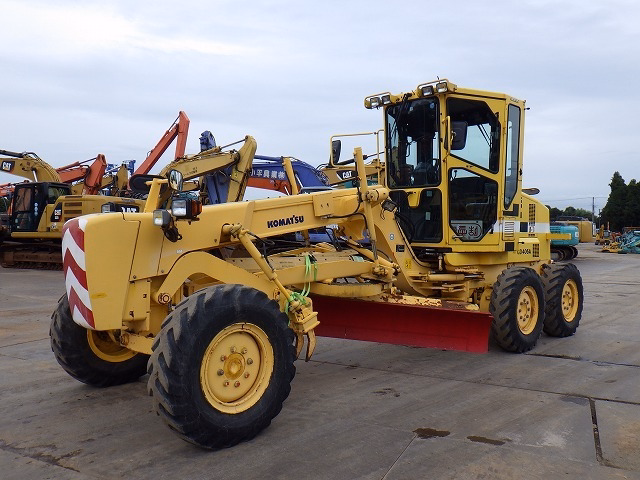 Used Construction Machine Used KOMATSU Grader Articulated frame GD405A-3Y Photos