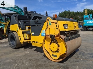 中古建設機械 中古 酒井重工業 SAKAI ローラー 舗装用振動ローラー TW504