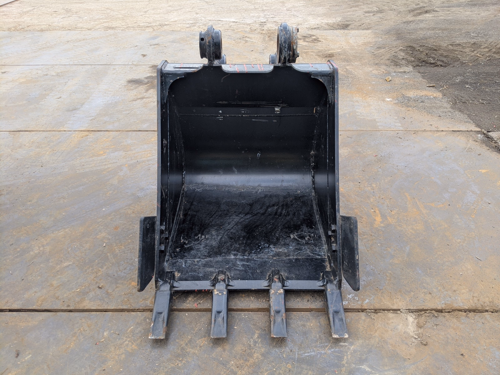 中古建設機械 中古 キャタピラー バケット 標準バケット 308用 標準 バケット 写真