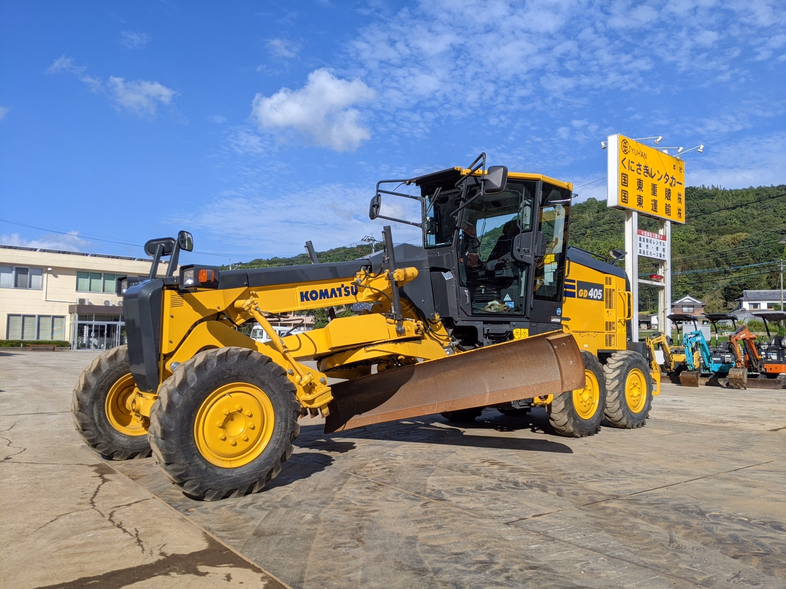 中古建設機械 中古 コマツ モーターグレーダー アーティキュレート式 GD405-7 写真