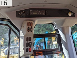 中古建設機械 中古 コマツ KOMATSU モーターグレーダー アーティキュレート式 GD405-7