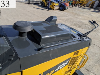 中古建設機械 中古 コマツ KOMATSU モーターグレーダー アーティキュレート式 GD405-7