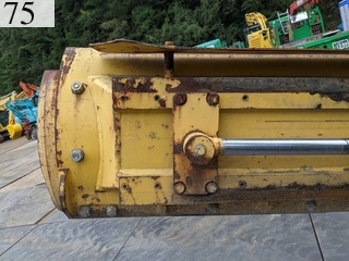 中古建設機械 中古 コマツ KOMATSU モーターグレーダー アーティキュレート式 GD405A-3