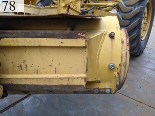 中古建設機械 中古 コマツ KOMATSU モーターグレーダー アーティキュレート式 GD405A-3