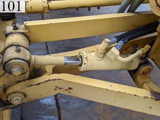 中古建設機械 中古 コマツ KOMATSU モーターグレーダー アーティキュレート式 GD405A-3