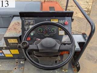 中古建設機械 中古 日立建機 HITACHI ローラー タイヤローラー ZC220P-5