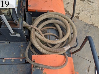 中古建設機械 中古 日立建機 HITACHI ローラー タイヤローラー ZC220P-5