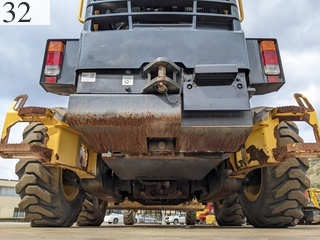 中古建設機械 中古 コマツ KOMATSU ブルドーザ  GD405-7