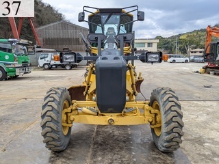 中古建設機械 中古 コマツ KOMATSU ブルドーザ  GD405-7