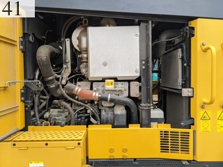 中古建設機械 中古 コマツ KOMATSU ブルドーザ  GD405-7