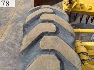 中古建設機械 中古 コマツ KOMATSU ブルドーザ  GD405-7