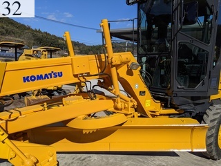 中古建設機械 中古 コマツ KOMATSU モーターグレーダー アーティキュレート式 GD405A-3Y