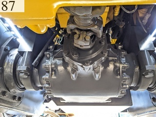 中古建設機械 中古 コマツ KOMATSU モーターグレーダー アーティキュレート式 GD405A-3