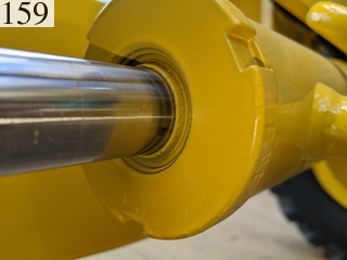 中古建設機械 中古 コマツ KOMATSU モーターグレーダー アーティキュレート式 GD405A-3