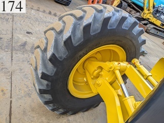 中古建設機械 中古 コマツ KOMATSU モーターグレーダー アーティキュレート式 GD405A-3