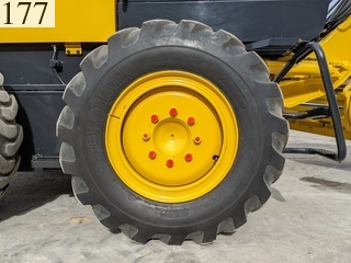 中古建設機械 中古 コマツ KOMATSU モーターグレーダー アーティキュレート式 GD405A-3