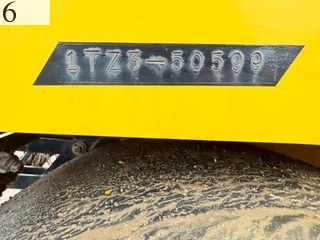 中古建設機械 中古 酒井重工業 SAKAI ローラー タイヤローラー TZ704